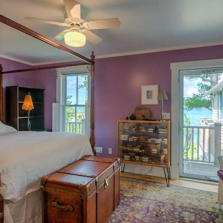 The Spring Lighthouse B&B Elk Rapids Esterno foto